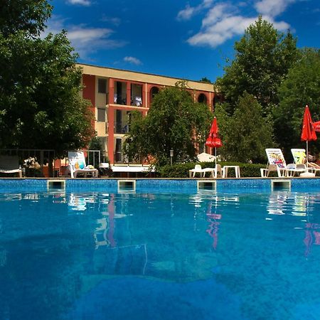 קיטן Rilena Hotel מראה חיצוני תמונה