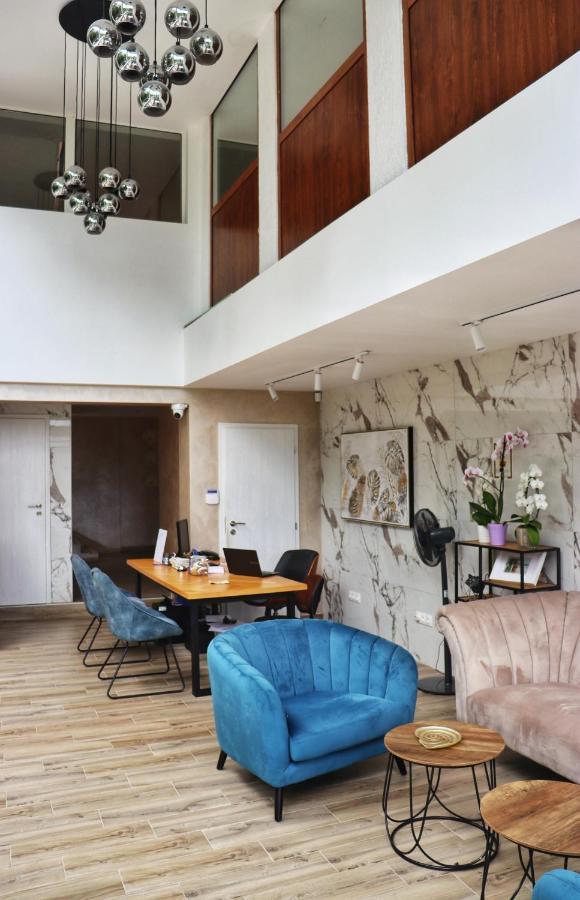 קיטן Rilena Hotel מראה חיצוני תמונה