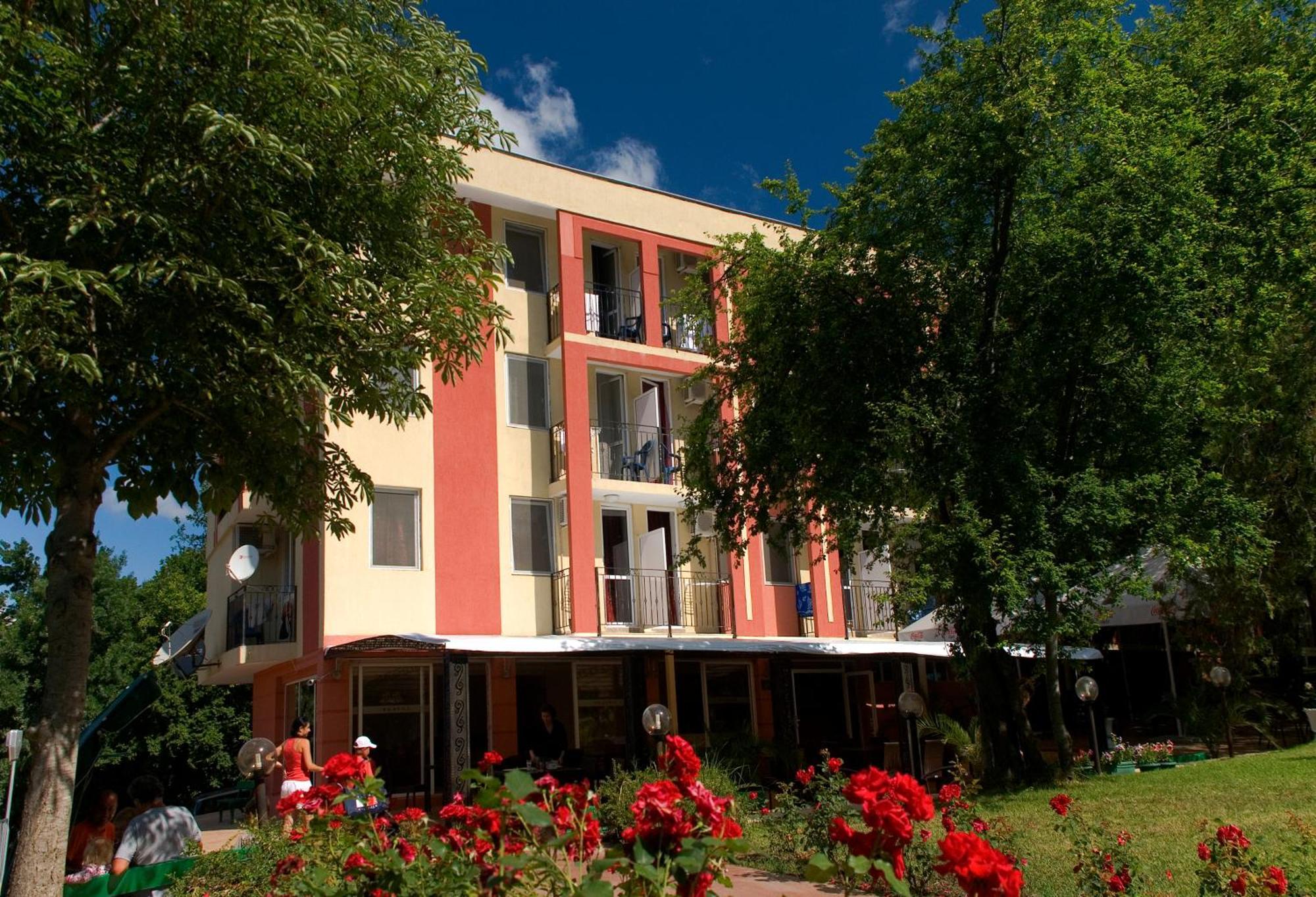 קיטן Rilena Hotel מראה חיצוני תמונה