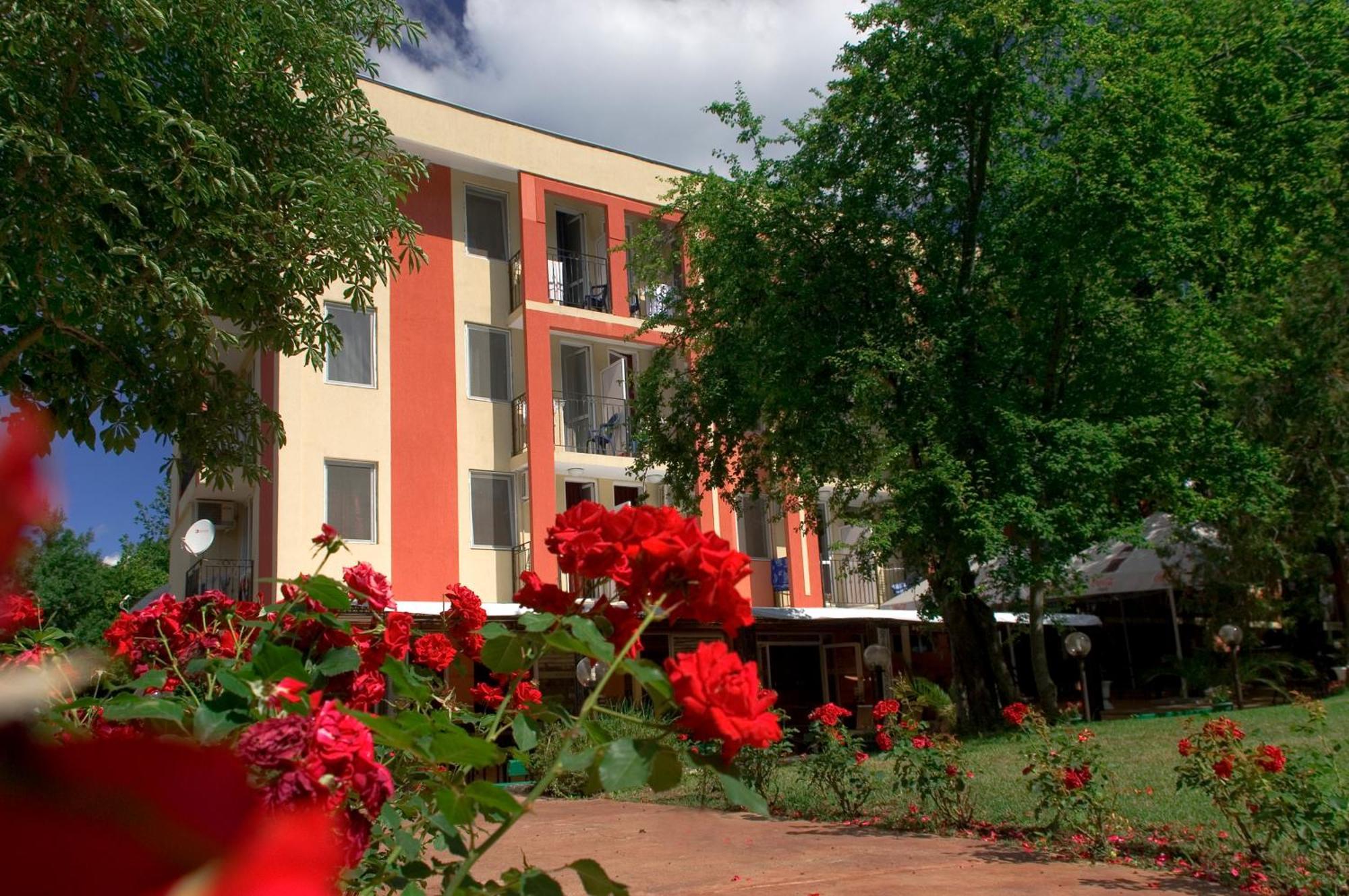 קיטן Rilena Hotel מראה חיצוני תמונה